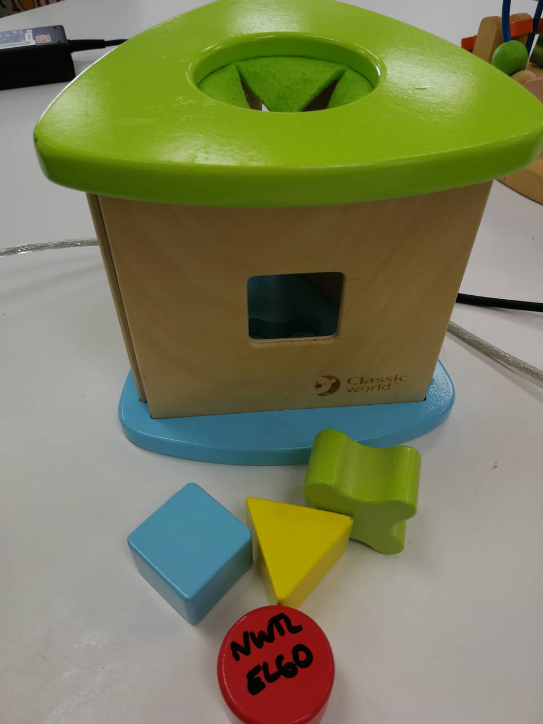 Shape sorter