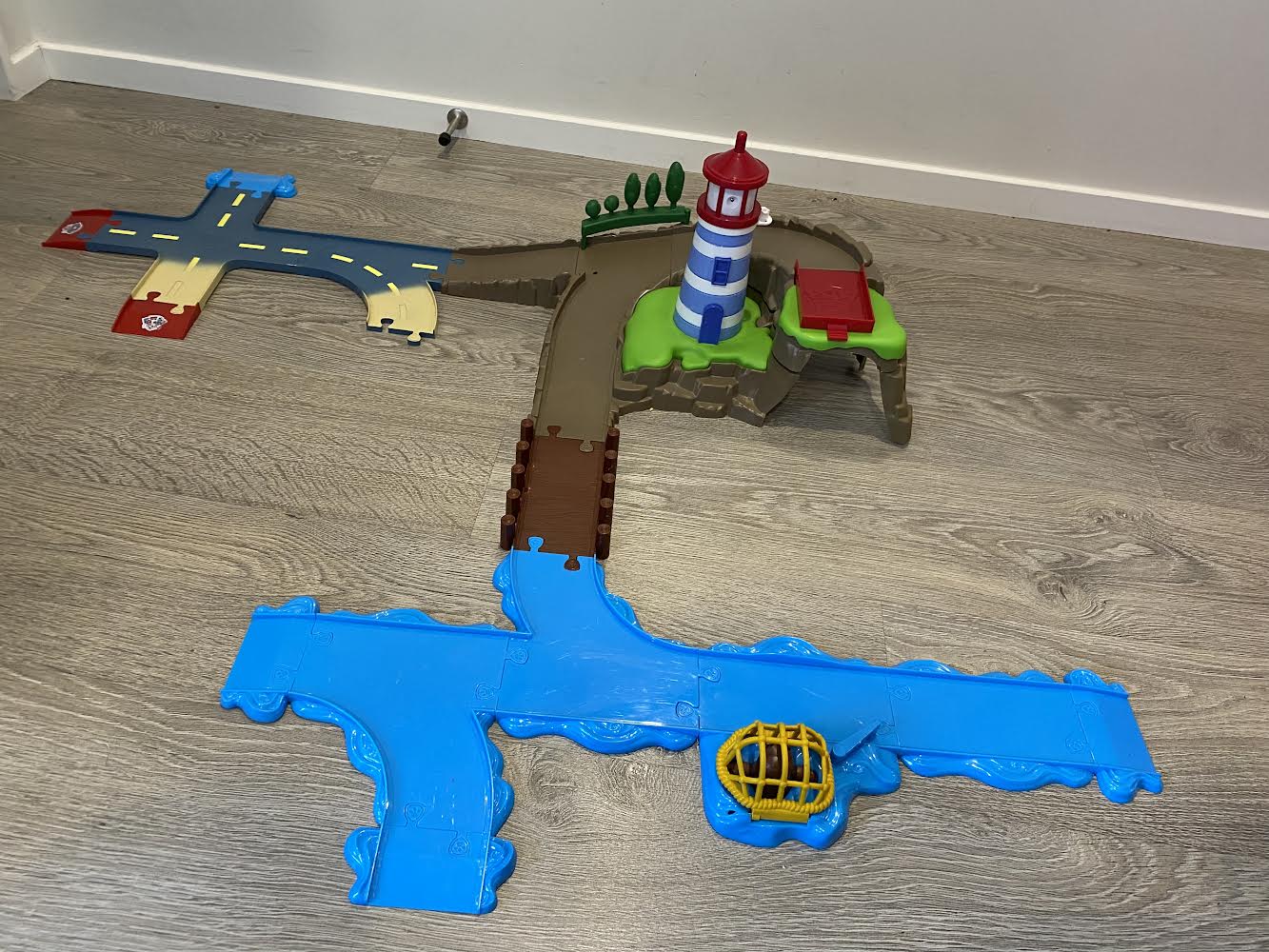 Paw patrol lighthouse toy hotsell