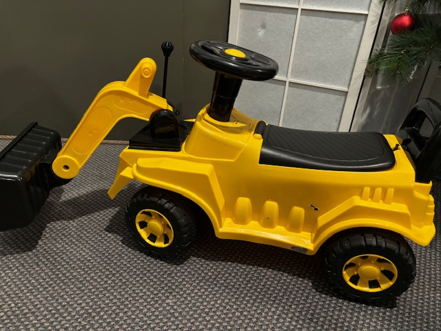 Yellow Digger Ride-On (no sound)