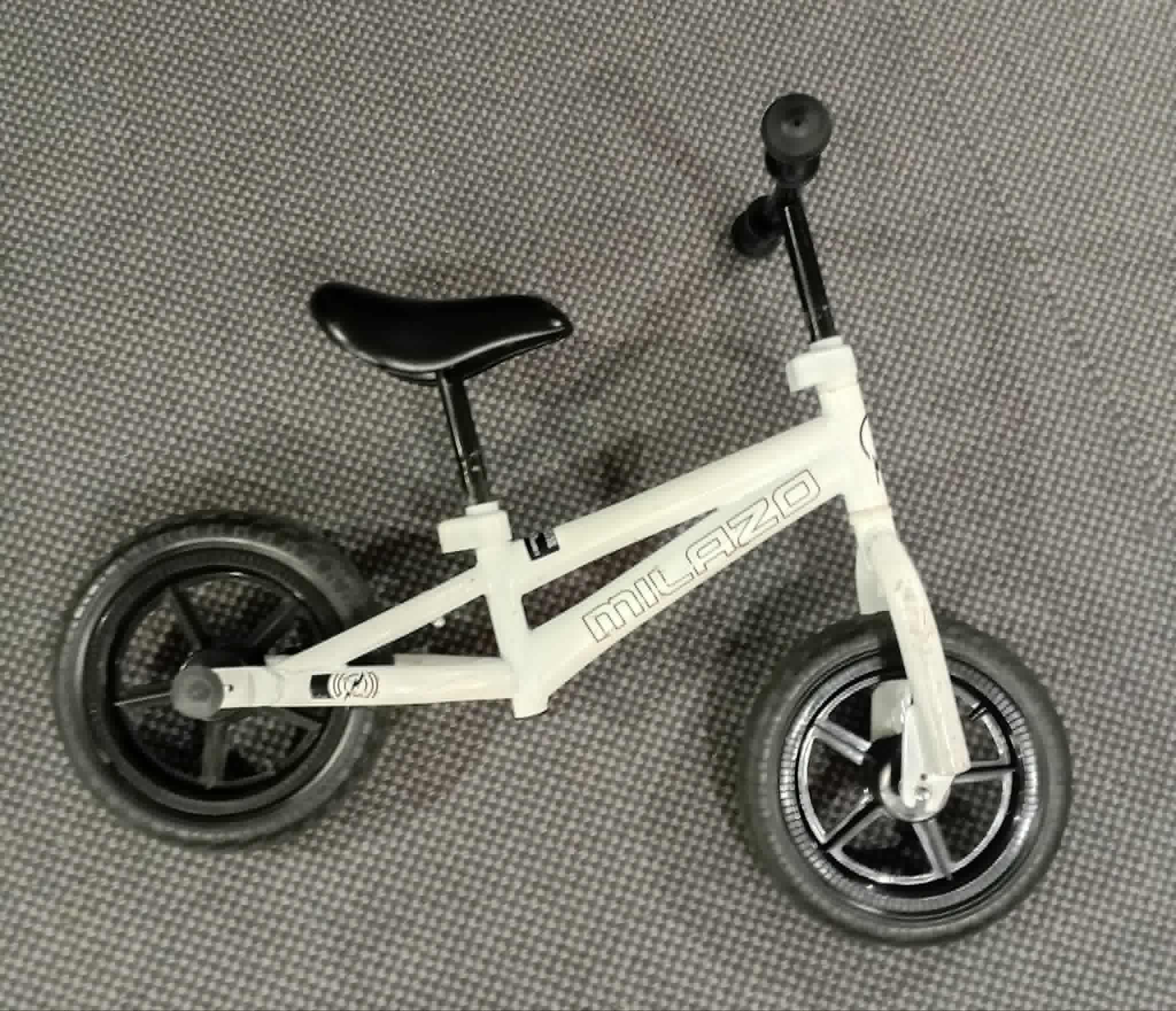 White Milazo Balance Bike